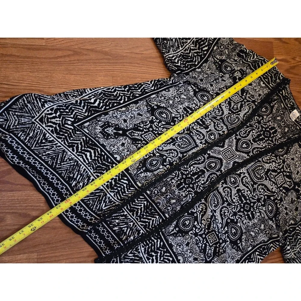 Bilo Black White Paisley Print Kimono Cardigan Open‎ Front Lightweight